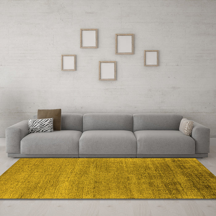 Machine Washable Oriental Yellow Industrial Rug in a Living Room, wshurb2672yw