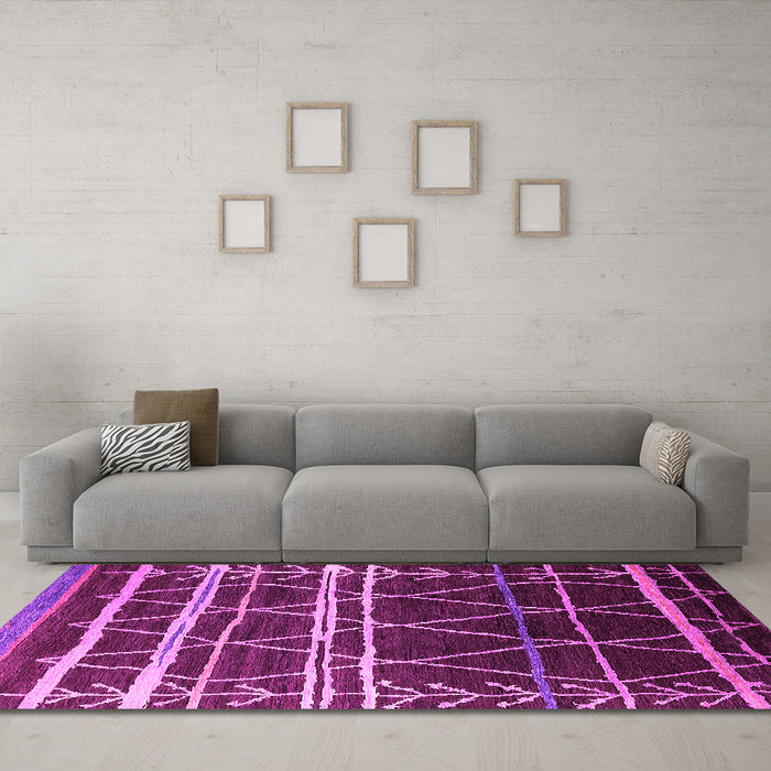 Machine Washable Oriental Pink Industrial Rug in a Living Room, wshurb2673pnk