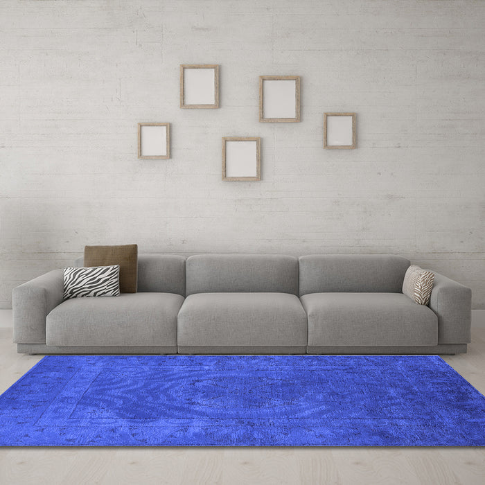 Machine Washable Oriental Blue Industrial Rug in a Living Room, wshurb2675blu
