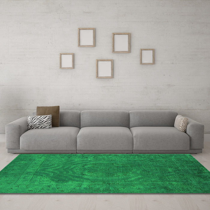 Machine Washable Oriental Green Industrial Area Rugs in a Living Room,, wshurb2675grn