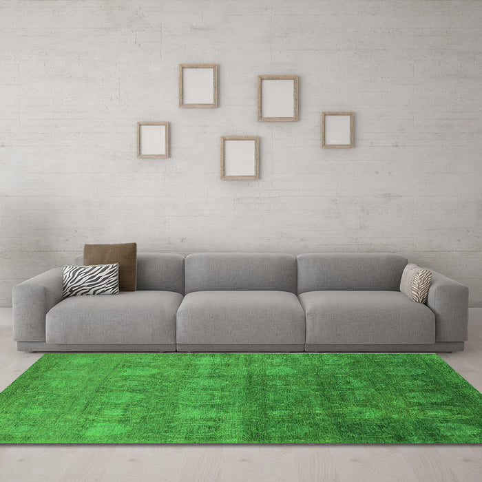 Machine Washable Oriental Green Industrial Area Rugs in a Living Room,, wshurb2685grn