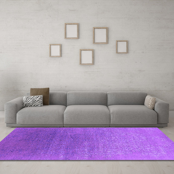 Machine Washable Oriental Purple Industrial Area Rugs in a Living Room, wshurb2686pur