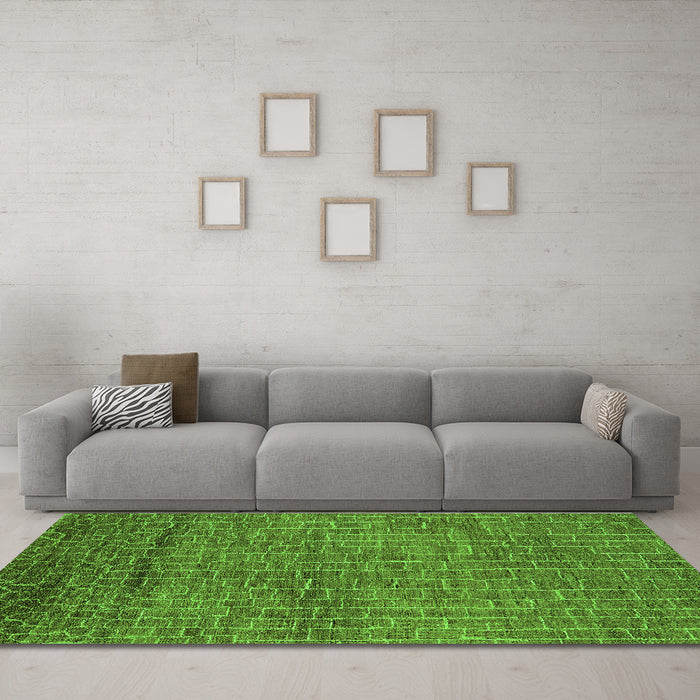 Machine Washable Oriental Green Industrial Area Rugs in a Living Room,, wshurb2692grn