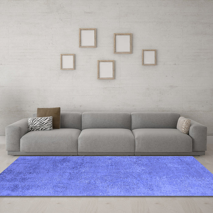 Machine Washable Oriental Blue Industrial Rug in a Living Room, wshurb2694blu