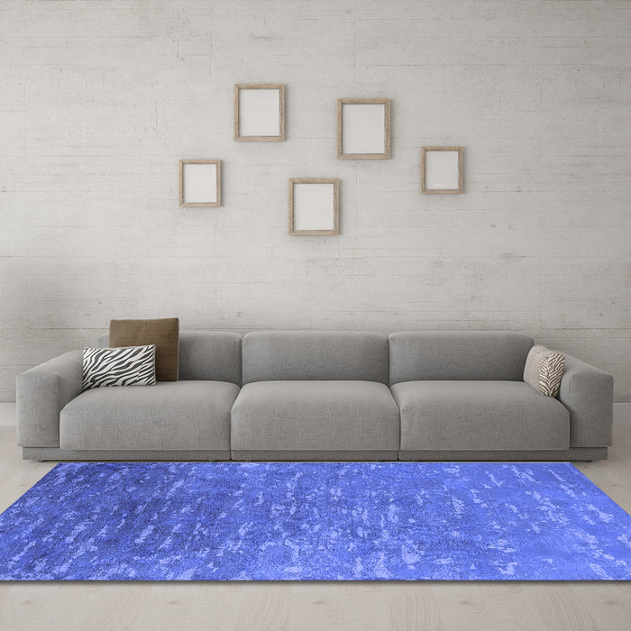 Machine Washable Oriental Blue Industrial Rug in a Living Room, wshurb2696blu