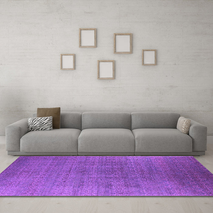 Machine Washable Oriental Purple Industrial Area Rugs in a Living Room, wshurb2698pur