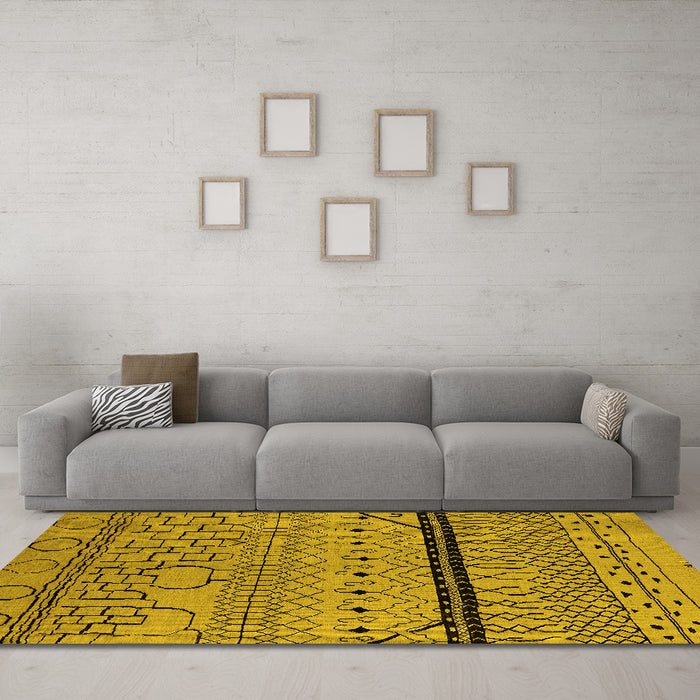 Machine Washable Solid Yellow Modern Rug in a Living Room, wshurb2701yw