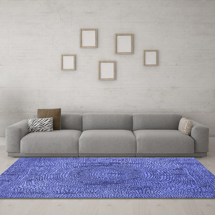 Machine Washable Oriental Blue Industrial Rug in a Living Room, wshurb2705blu