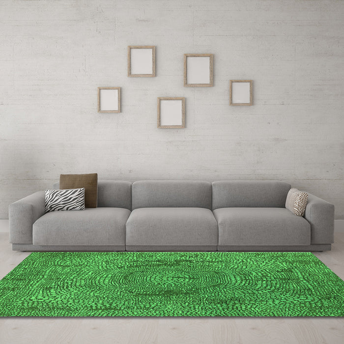 Machine Washable Oriental Green Industrial Area Rugs in a Living Room,, wshurb2705grn