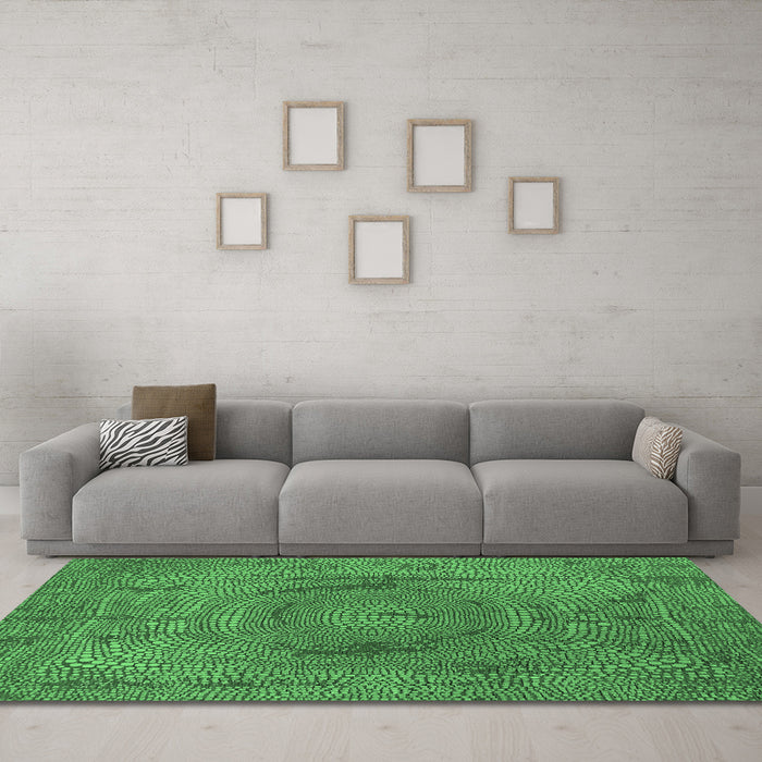 Machine Washable Oriental Emerald Green Industrial Area Rugs in a Living Room,, wshurb2705emgrn