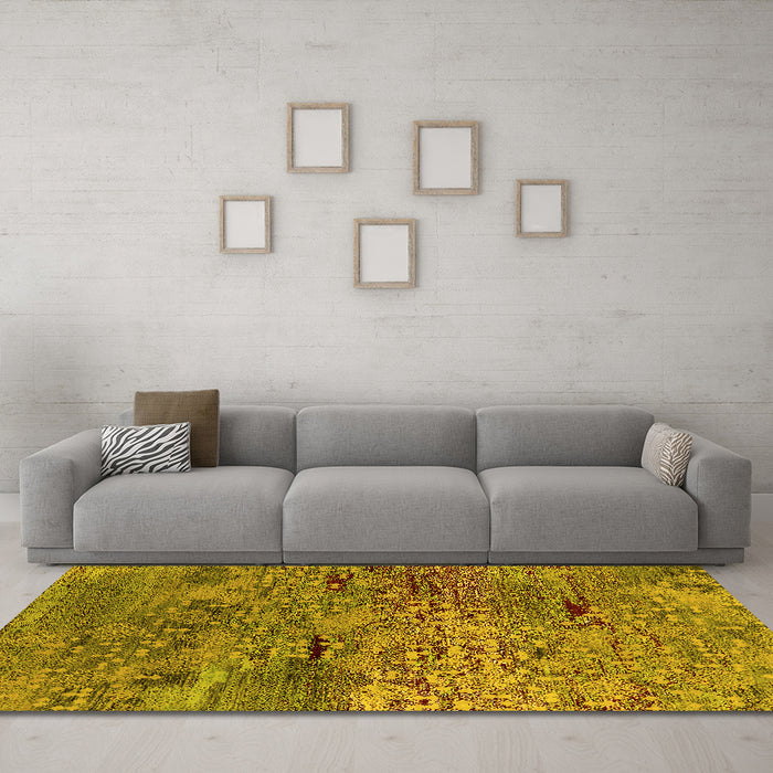 Machine Washable Oriental Yellow Industrial Rug in a Living Room, wshurb2711yw