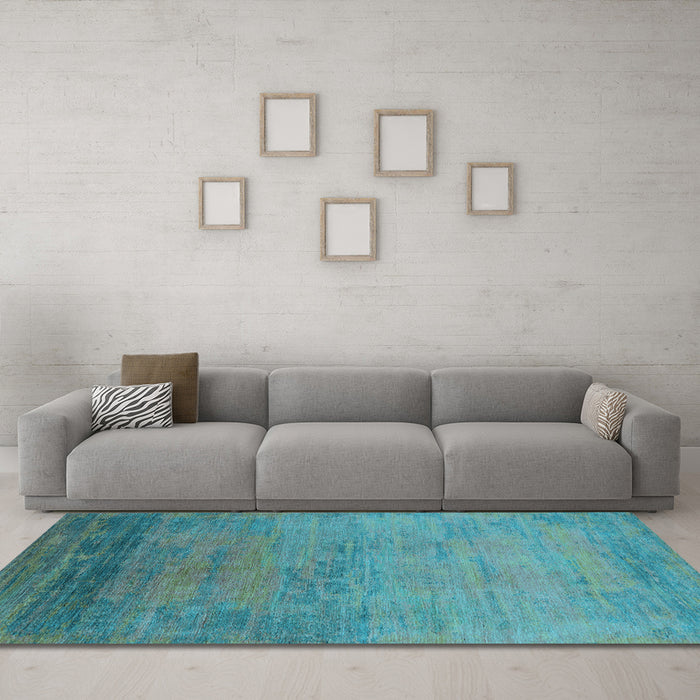Machine Washable Oriental Light Blue Industrial Rug in a Living Room, wshurb2713lblu