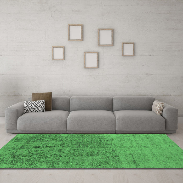 Machine Washable Oriental Emerald Green Industrial Area Rugs in a Living Room,, wshurb2714emgrn
