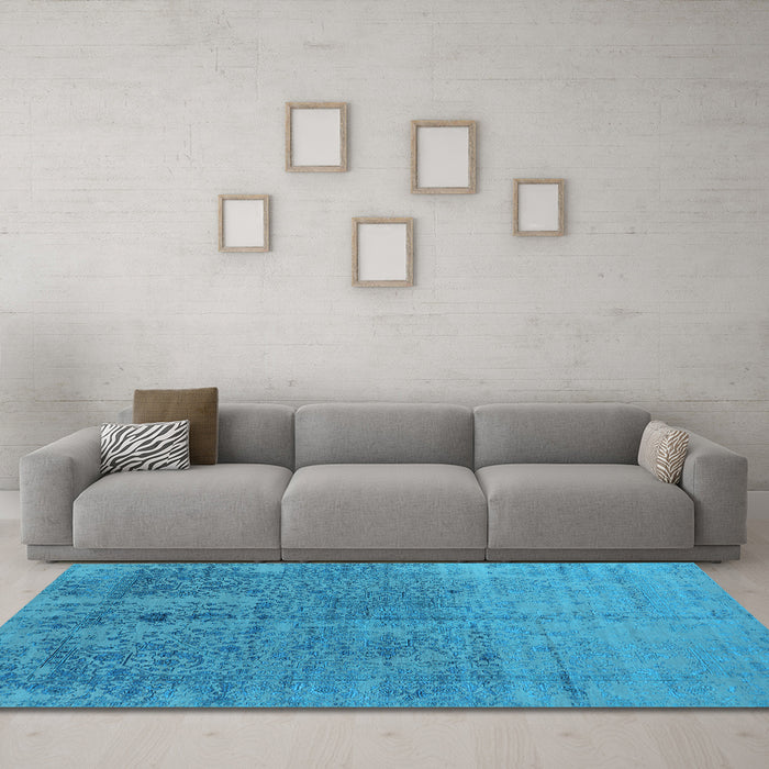 Machine Washable Oriental Light Blue Industrial Rug in a Living Room, wshurb2714lblu