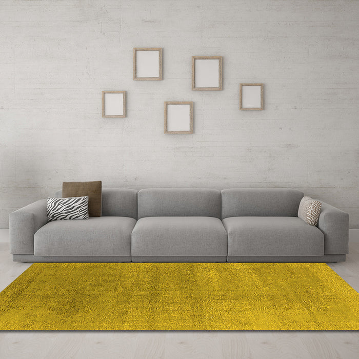Machine Washable Oriental Yellow Industrial Rug in a Living Room, wshurb2715yw