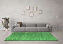Machine Washable Oriental Emerald Green Industrial Area Rugs in a Living Room,, wshurb2716emgrn