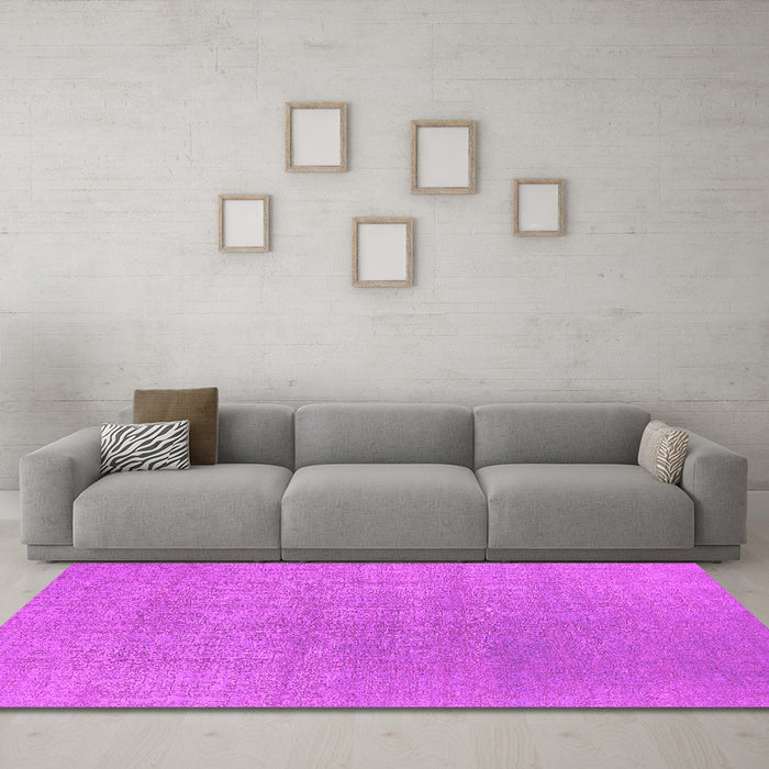Machine Washable Oriental Pink Industrial Rug in a Living Room, wshurb2717pnk