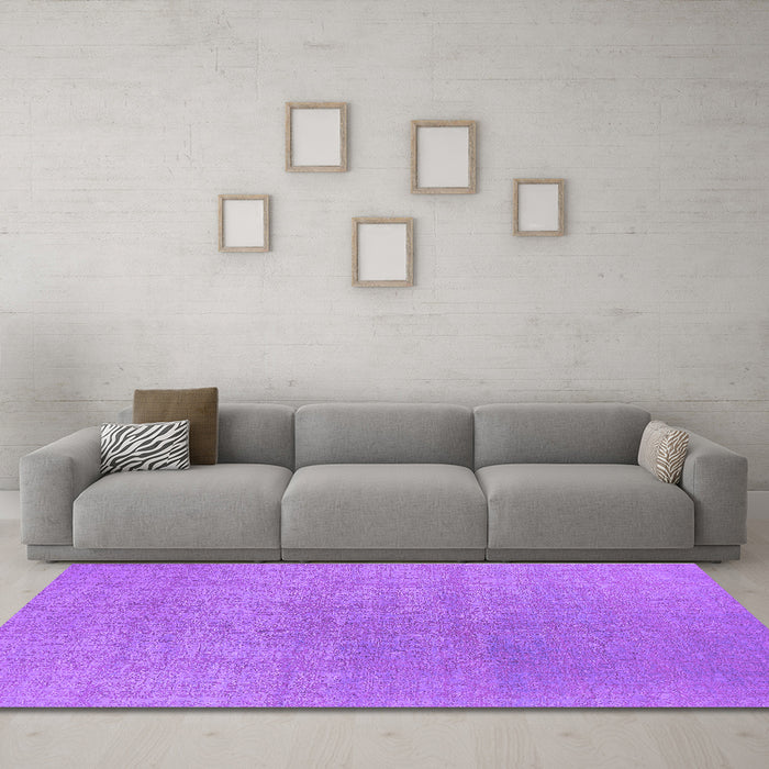 Machine Washable Oriental Purple Industrial Area Rugs in a Living Room, wshurb2717pur