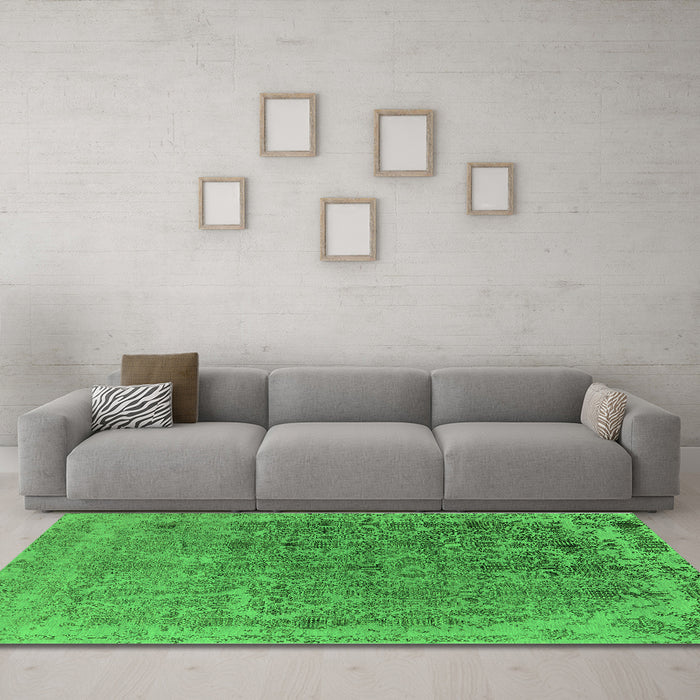 Machine Washable Oriental Green Industrial Area Rugs in a Living Room,, wshurb2718grn