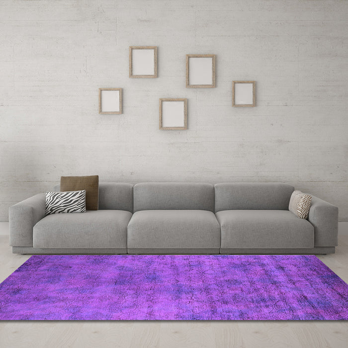 Machine Washable Oriental Purple Industrial Area Rugs in a Living Room, wshurb2719pur