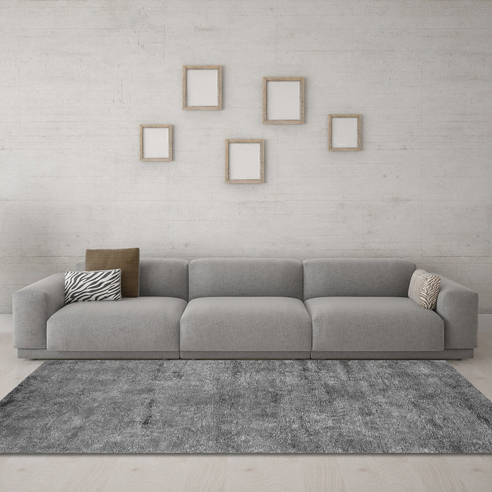 Machine Washable Oriental Gray Industrial Rug in a Living Room,, wshurb2720gry