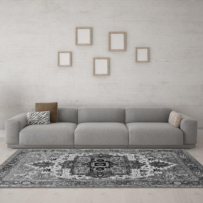 Machine Washable Oriental Gray Industrial Rug in a Living Room,, wshurb2723gry