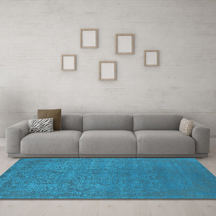 Machine Washable Oriental Light Blue Industrial Rug in a Living Room, wshurb2724lblu