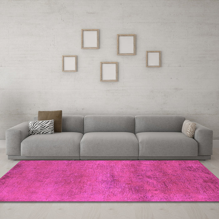 Machine Washable Oriental Pink Industrial Rug in a Living Room, wshurb2727pnk