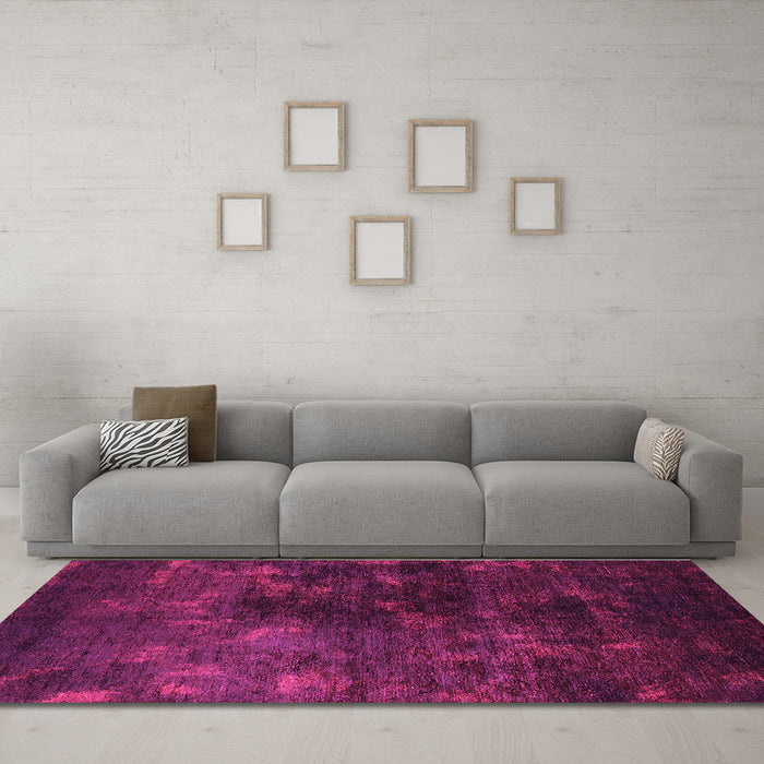 Machine Washable Oriental Purple Industrial Area Rugs in a Living Room, wshurb2728pur