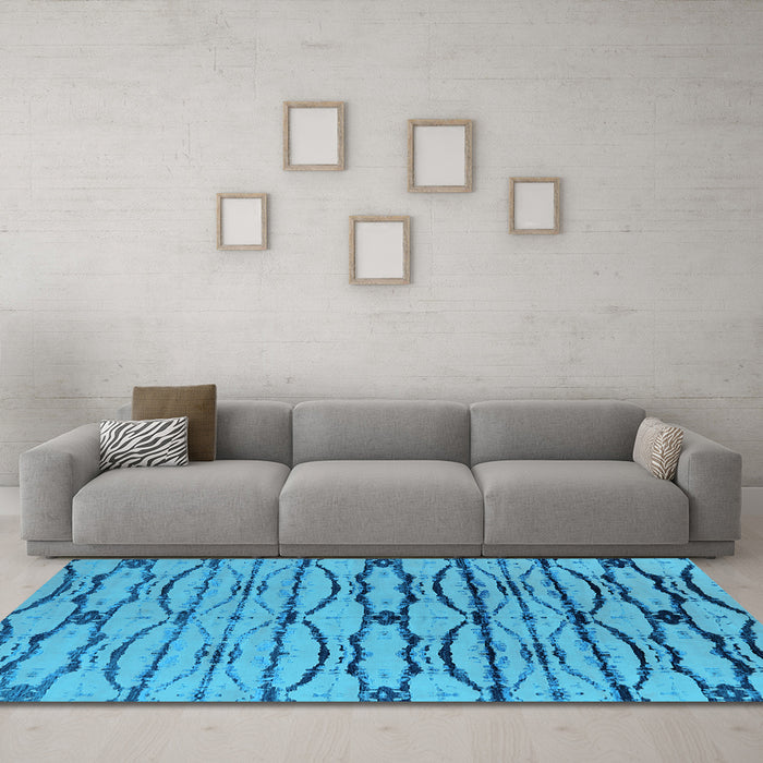 Machine Washable Oriental Light Blue Industrial Rug in a Living Room, wshurb2729lblu