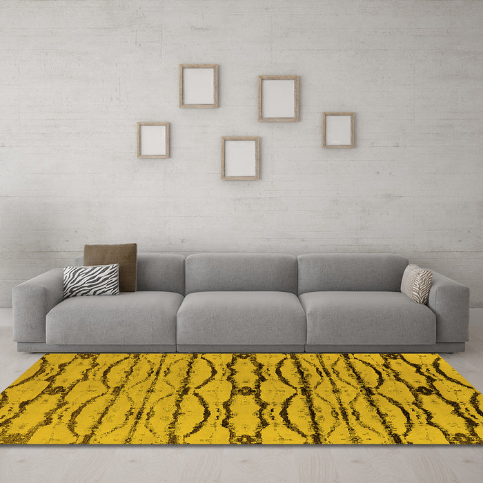Machine Washable Oriental Yellow Industrial Rug in a Living Room, wshurb2729yw
