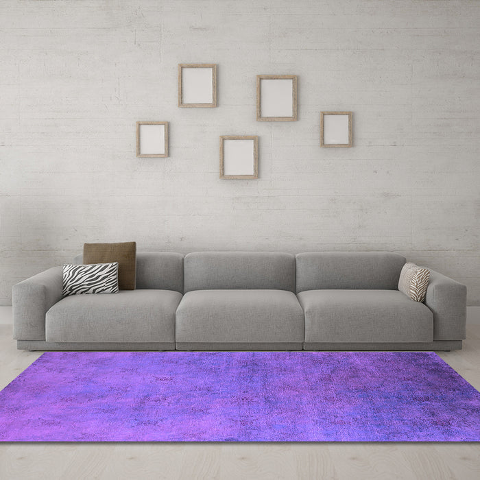 Machine Washable Oriental Purple Industrial Area Rugs in a Living Room, wshurb2730pur