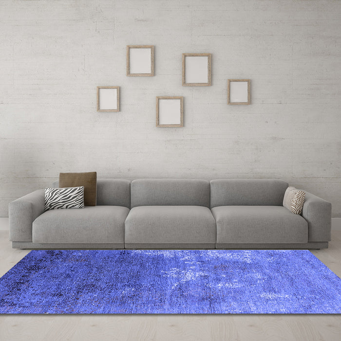 Machine Washable Oriental Blue Industrial Rug in a Living Room, wshurb2738blu