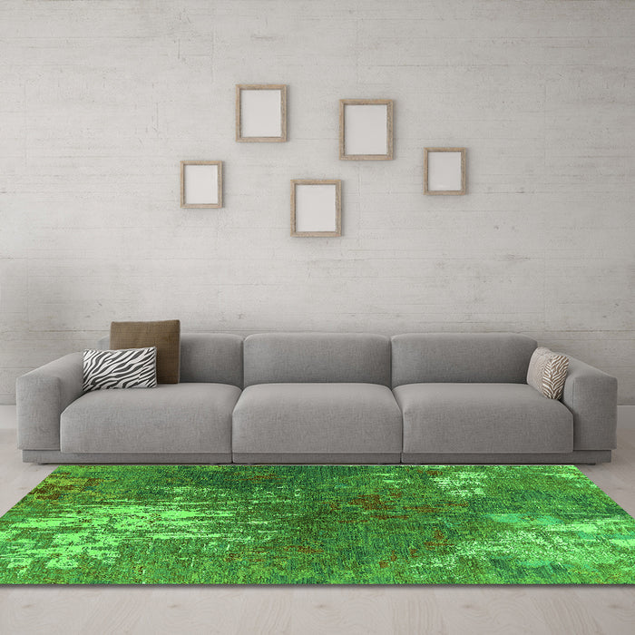 Machine Washable Oriental Green Industrial Area Rugs in a Living Room,, wshurb2745grn
