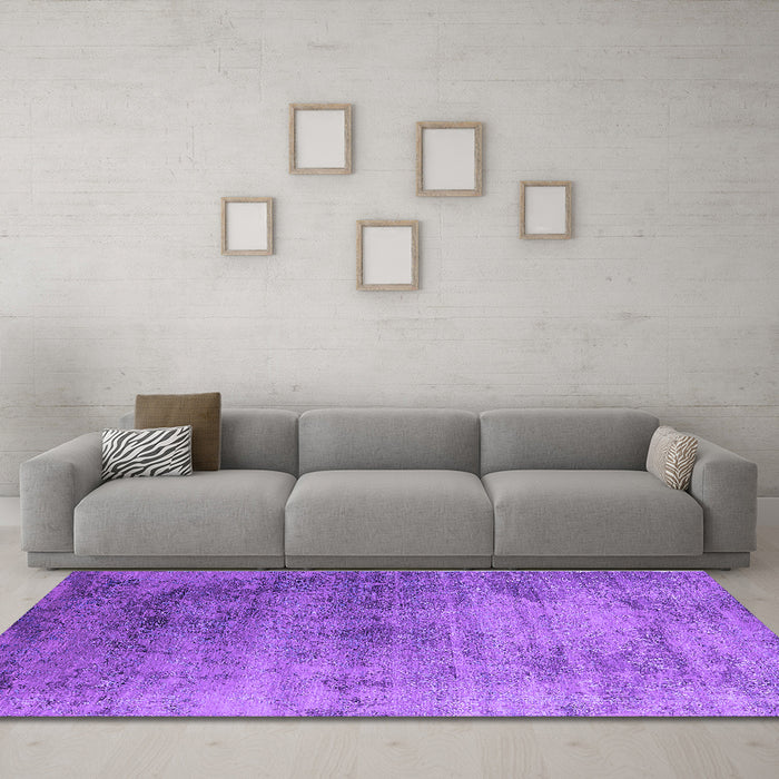 Machine Washable Oriental Purple Industrial Area Rugs in a Living Room, wshurb2752pur