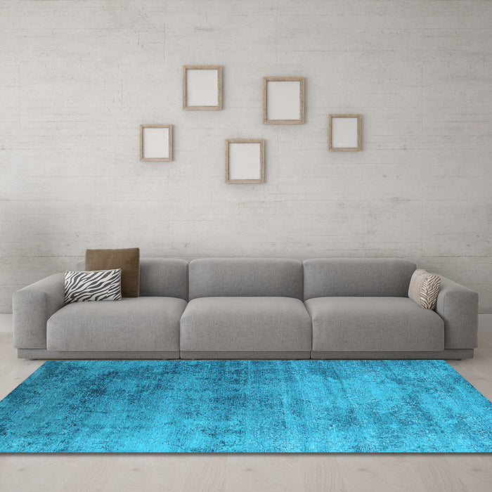 Machine Washable Oriental Light Blue Industrial Rug in a Living Room, wshurb2752lblu