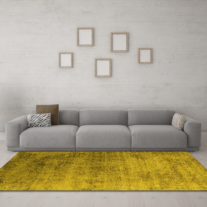 Machine Washable Oriental Yellow Industrial Rug in a Living Room, wshurb2752yw