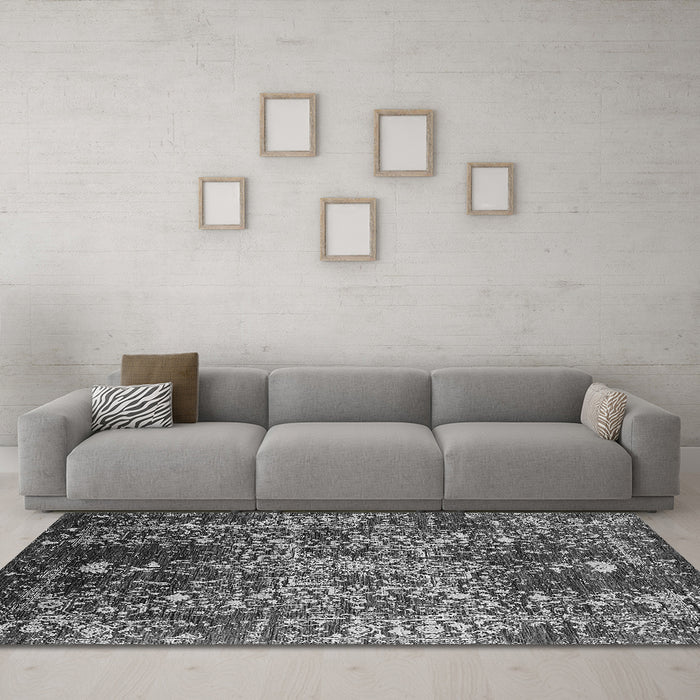 Machine Washable Oriental Gray Industrial Rug in a Living Room,, wshurb2753gry