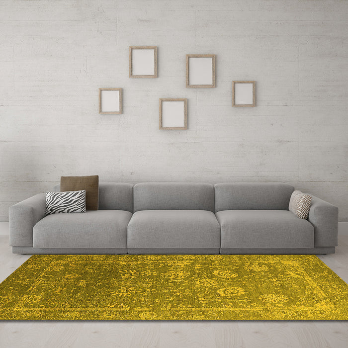Machine Washable Oriental Yellow Industrial Rug in a Living Room, wshurb2754yw