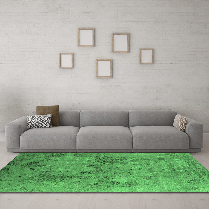 Machine Washable Oriental Emerald Green Industrial Area Rugs in a Living Room,, wshurb2760emgrn
