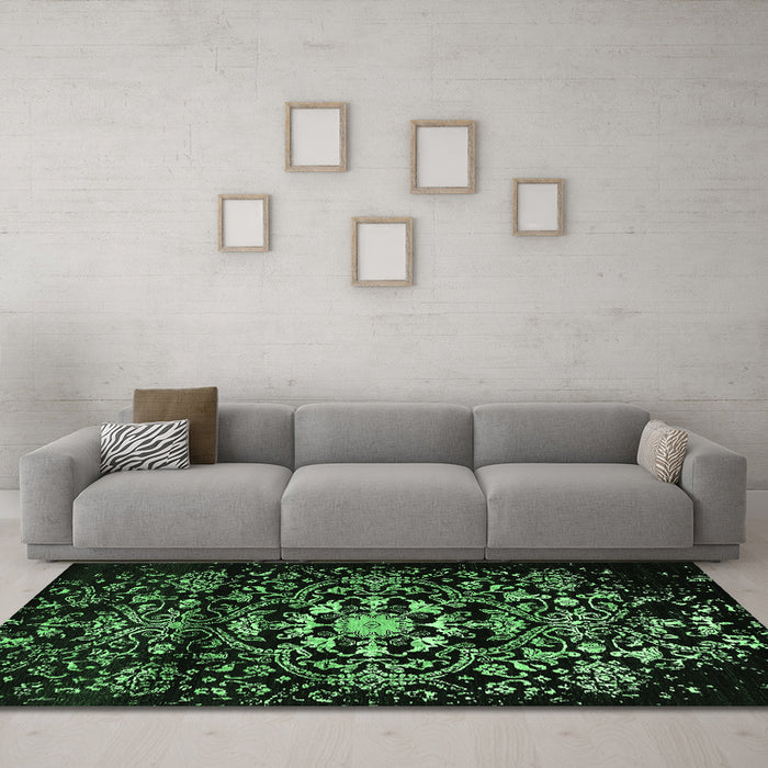 Machine Washable Oriental Emerald Green Industrial Area Rugs in a Living Room,, wshurb2761emgrn