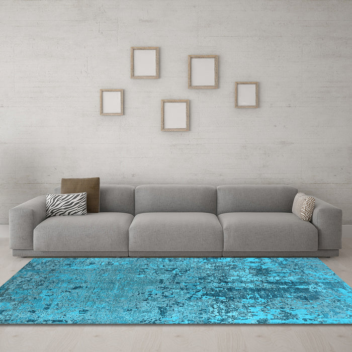 Machine Washable Oriental Light Blue Industrial Rug in a Living Room, wshurb2764lblu