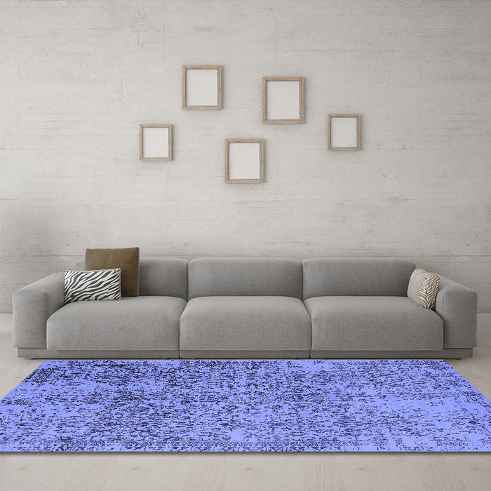 Machine Washable Oriental Blue Industrial Rug in a Living Room, wshurb2768blu