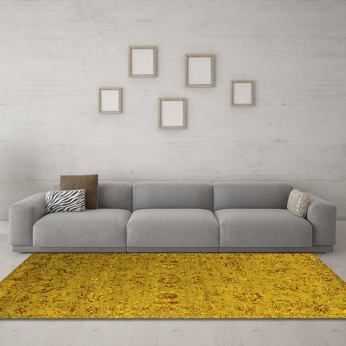 Machine Washable Oriental Yellow Industrial Rug in a Living Room, wshurb2770yw