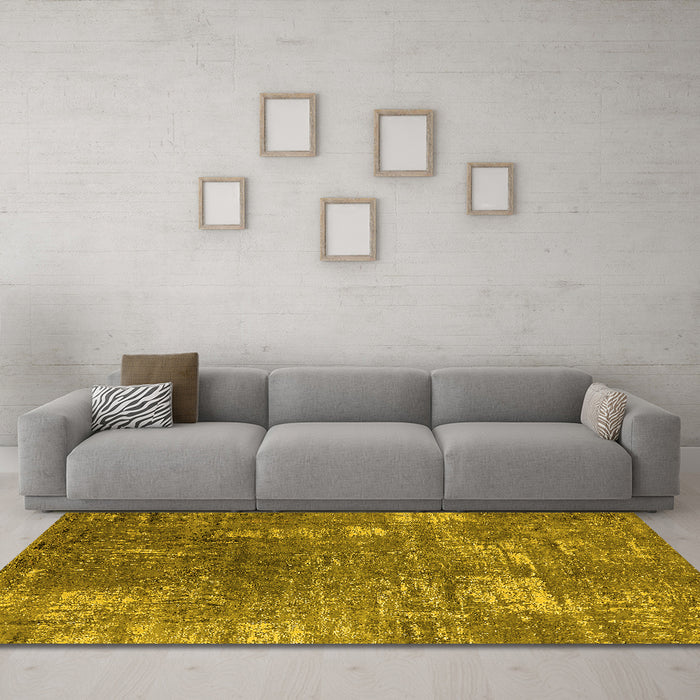 Machine Washable Oriental Yellow Industrial Rug in a Living Room, wshurb2773yw