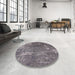 Round Mid-Century Modern Gray Oriental Rug in a Office, urb2773