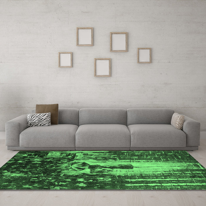 Machine Washable Oriental Emerald Green Industrial Area Rugs in a Living Room,, wshurb2774emgrn