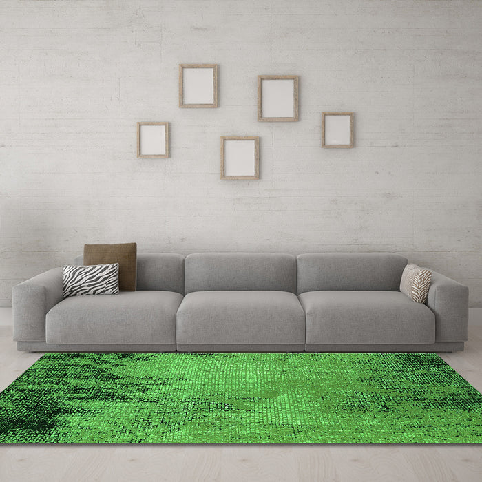 Machine Washable Oriental Green Industrial Area Rugs in a Living Room,, wshurb2775grn