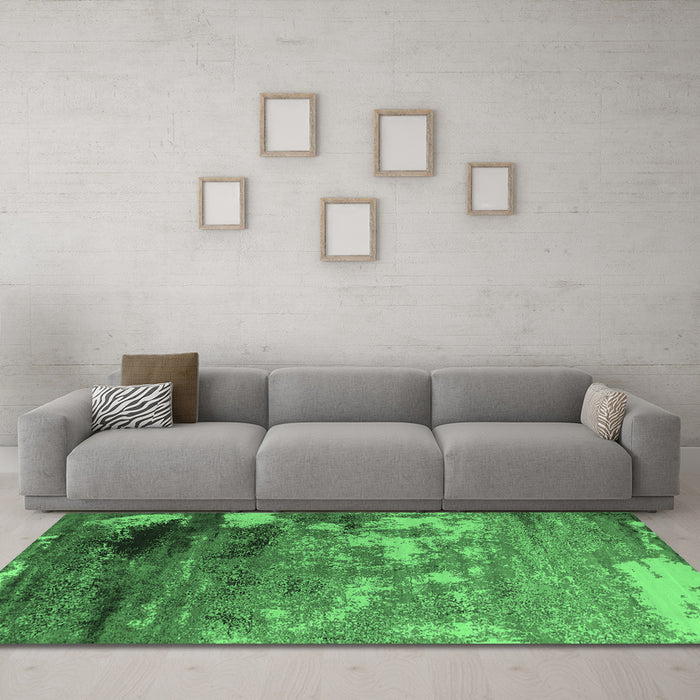 Machine Washable Oriental Emerald Green Industrial Area Rugs in a Living Room,, wshurb2776emgrn