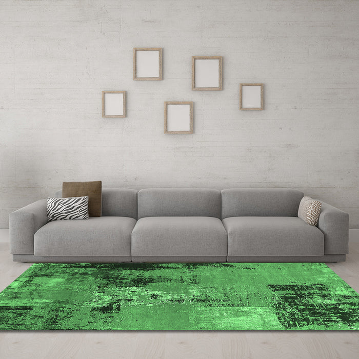 Machine Washable Oriental Emerald Green Industrial Area Rugs in a Living Room,, wshurb2777emgrn